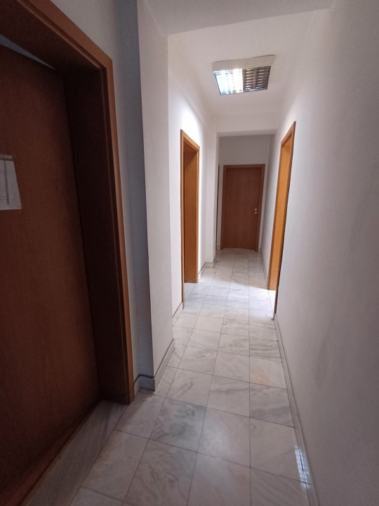 Dacia Spatii Birouri Bucuresti — fotografie 8