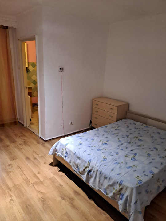 Garsoniera de inchiriat Baia Mare Luminisului Balcon Parcare Comuna Zona Verde — fotografie 2