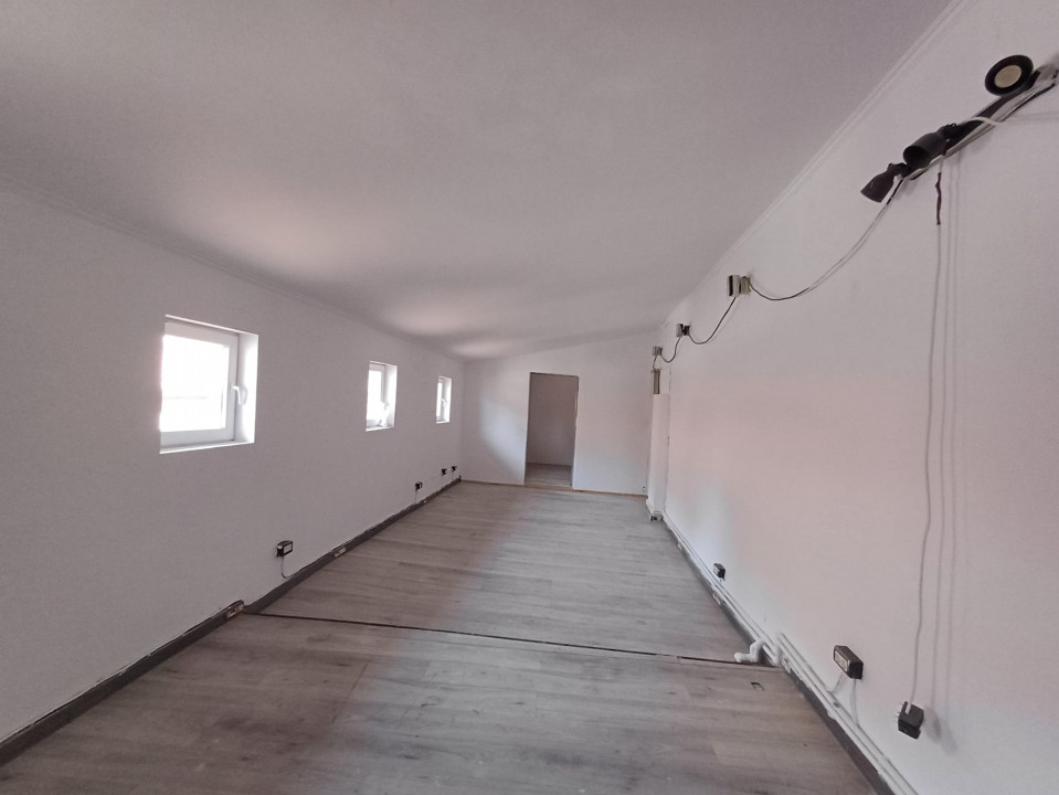Decebal, Alba Iulia, Spatiu Comercial / de birouri renovat P+1 , curte — fotografie 4