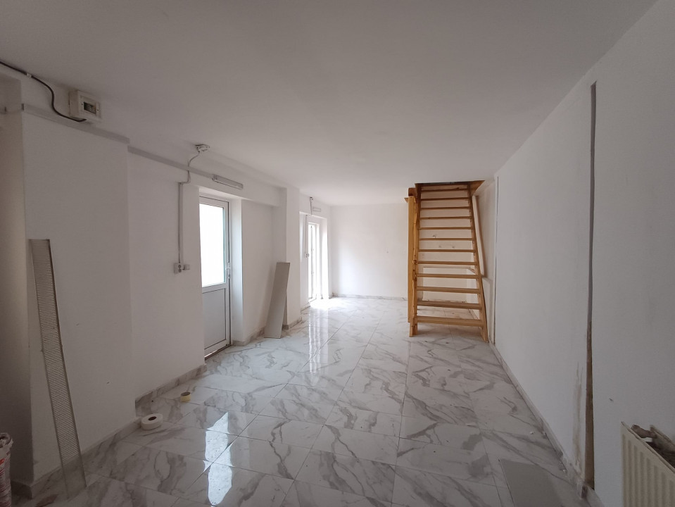 Decebal, Alba Iulia, Spatiu Comercial / de birouri renovat P+1 , curte — fotografie 9