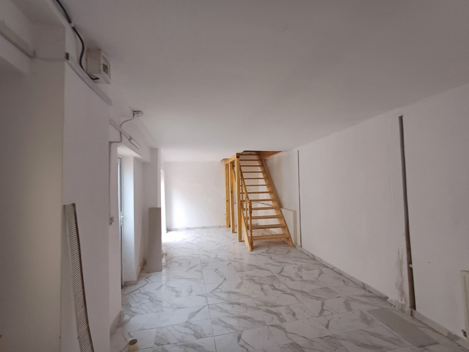 Decebal, Alba Iulia, Spatiu Comercial / de birouri renovat P+1 , curte — fotografie 14