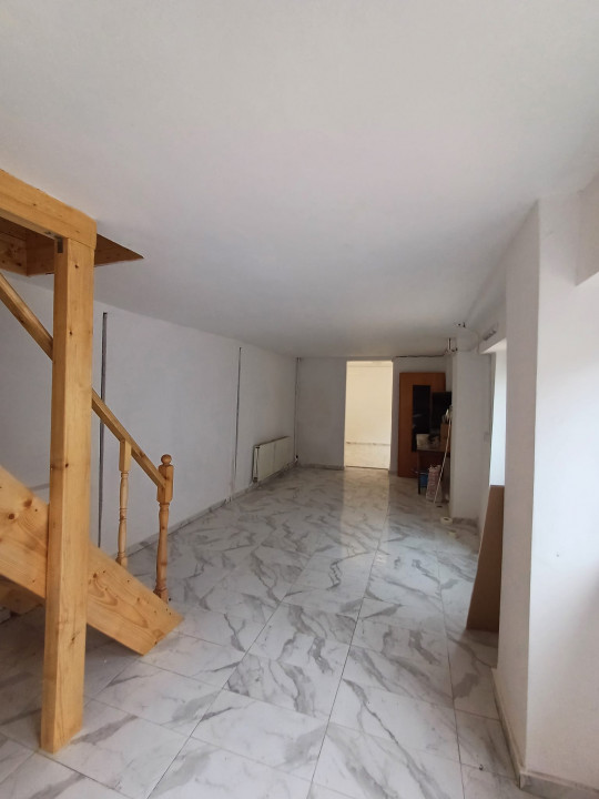 Decebal, Alba Iulia, Spatiu Comercial / de birouri renovat P+1 , curte — fotografie 15