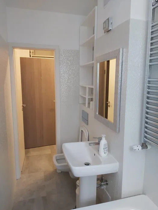 Garsoniera Titan Bucuresti — fotografie 5