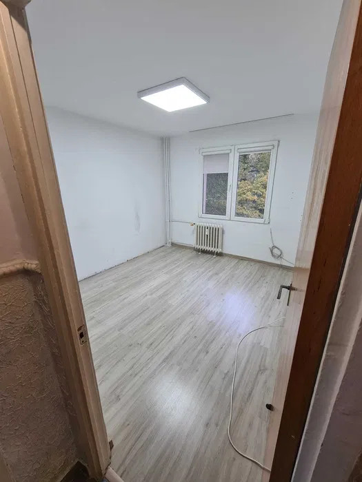 Titan, Rebreanu | 3 Camere Decomandate | Balcon | Metrou 10min — fotografie 2