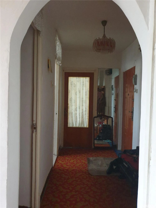 Oltenitei, Pta Sudului | 2 Camere | Decomandat | Balcon  — fotografie 4