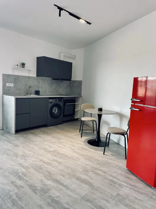 Studio la prima inchiriere in bloc nou cu balcon in zona Dacia — fotografie 3