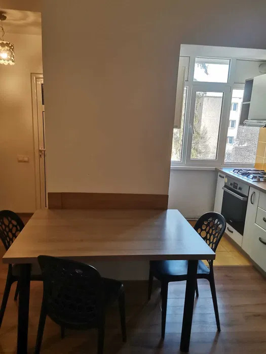 Cornisa | 3 Camere | Decomandat | Centrala | Balcon — fotografie 3