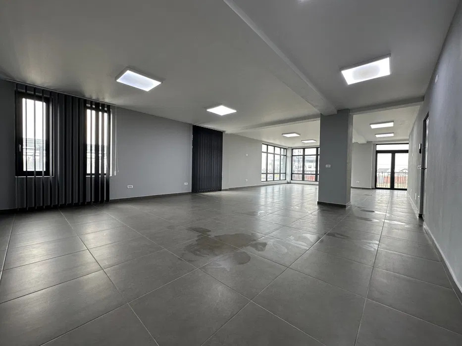 Spati comercial/Birou — fotografie 3