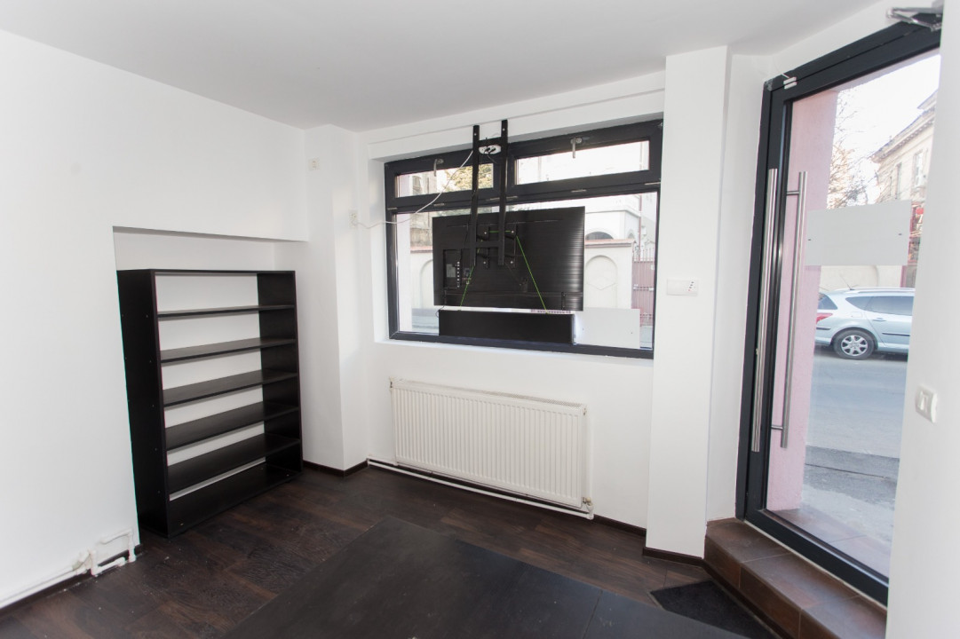 Parcul Carol | Stradal | Spatiu Comercial 16 mp | Toate utilitatile — fotografie 3
