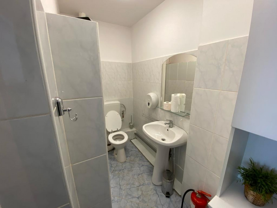 Parcul Carol | Stradal | Spatiu Comercial 16 mp | Toate utilitatile — fotografie 13