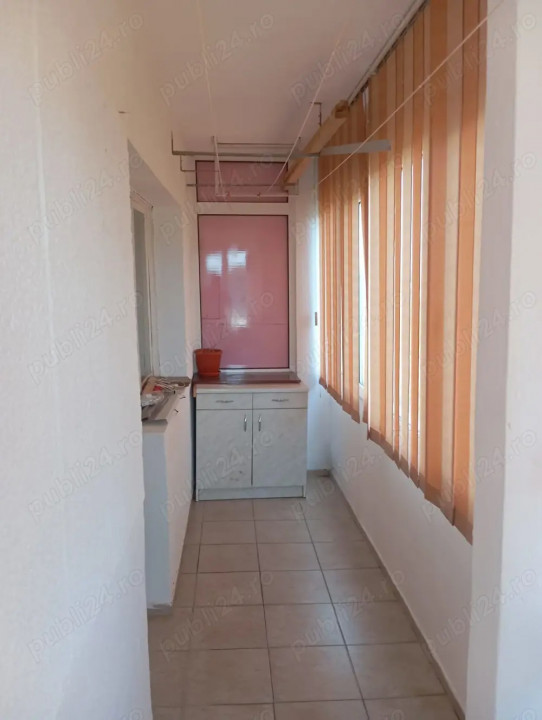  Apartament 3 Camere Democratiei Ploiesti — fotografie 8