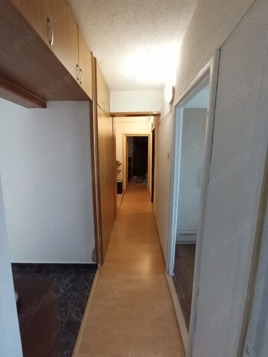  Apartament 3 Camere Democratiei Ploiesti — fotografie 9