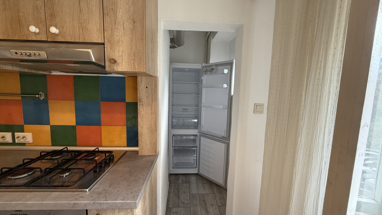 Garsoniera Decebal Bucuresti — fotografie 9