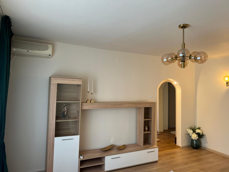Vitan Mall | 3 Camere Decomandate | 2 Bai | Balcon | Centrala  — fotografie 3