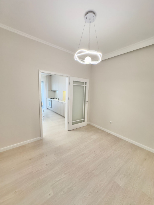  Apartament de Vanzare 3 Camere Eroilor Floresti — fotografie 4