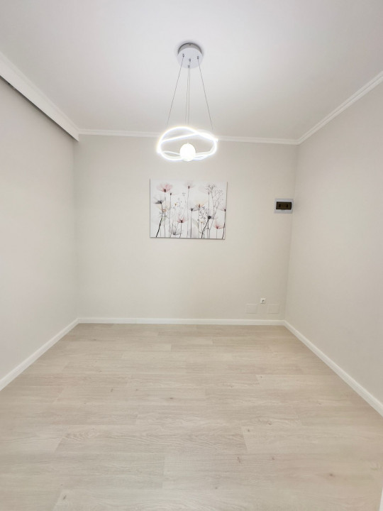  Apartament de Vanzare 3 Camere Eroilor Floresti — fotografie 6
