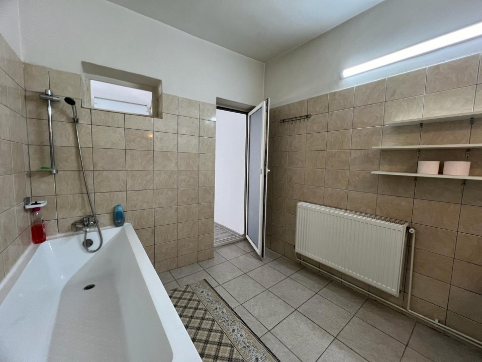 Casa 4 Camere Centru Craiova — fotografie 17