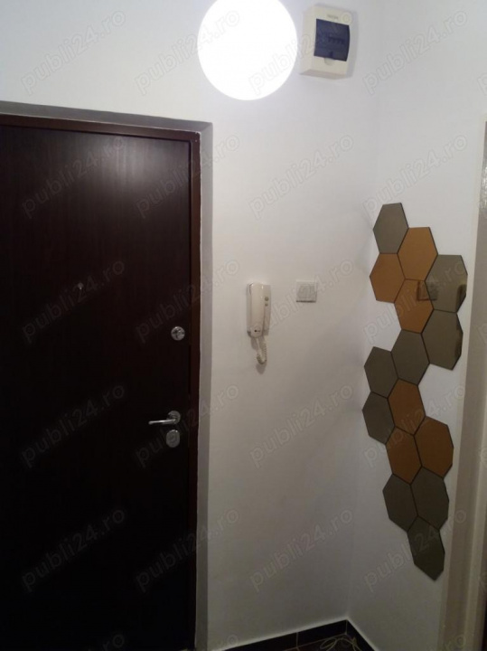 Garsoniera Timpuri Noi Bucuresti — fotografie 3