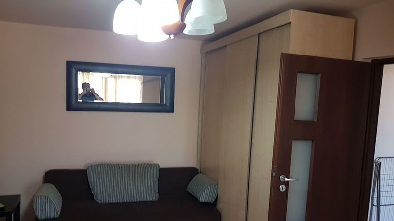 | 2 camere | Theodor Pallady | 4 minute metrou 1 Decembrie | Mobilat | — fotografie 2