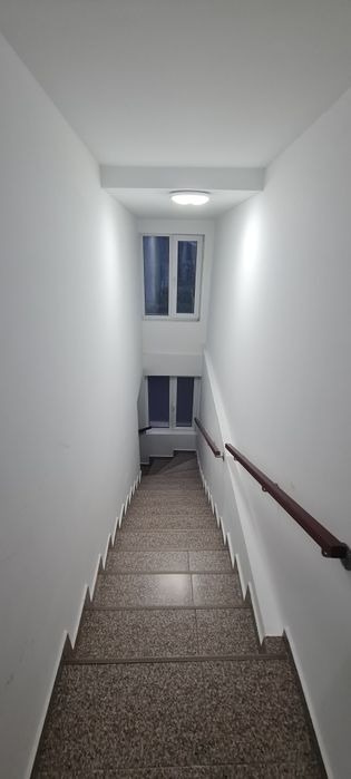 Spatiu Comercial in Vila 6 Camere Vitan Bucuresti — fotografie 7