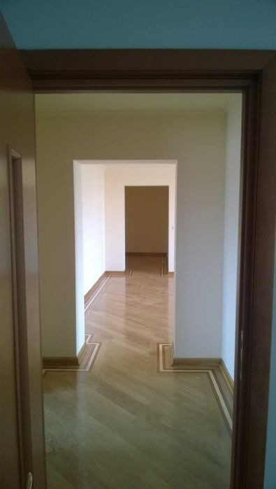 Spatiu Birouri 4 Camere P-ta Alba Iulia Bucuresti — fotografie 5