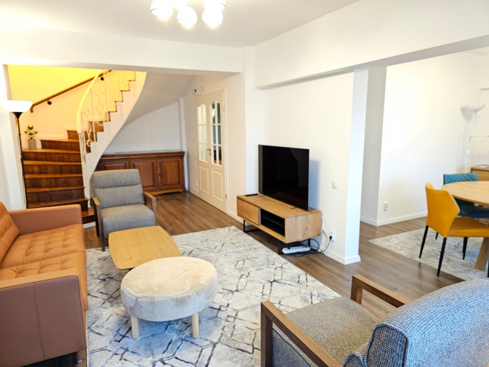 4 Camere | Unirii | Decomandat | Etajul 6 si 7 | 4 Balcoane | 2 Bai — fotografie 4