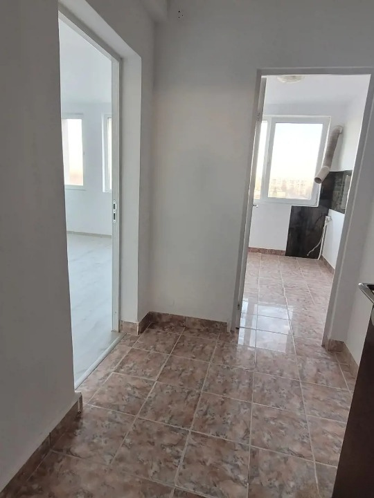 Apusului | 2 Camere | Renovat Complet | 9/10 Etaj tehnic | Prox. Metrou |  — fotografie 5