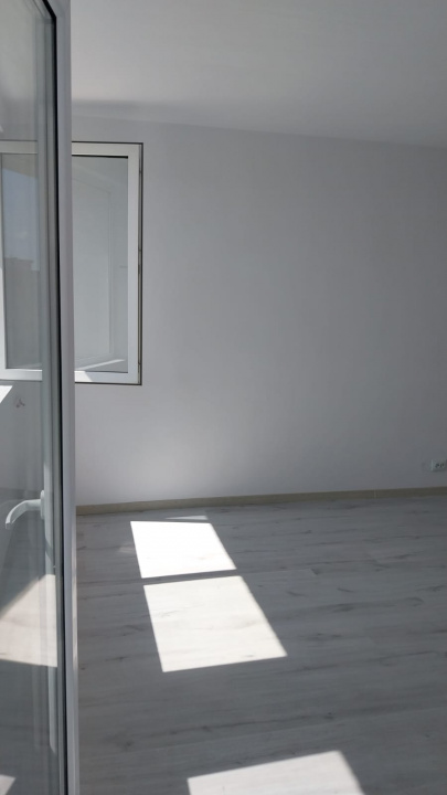 Apusului | 2 Camere | Renovat Complet | 9/10 Etaj tehnic | Prox. Metrou |  — fotografie 16