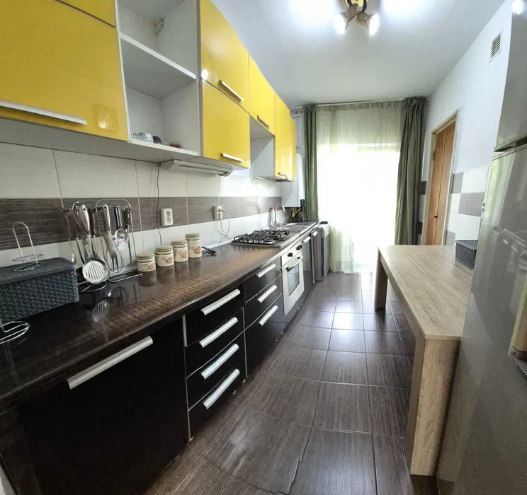 Apartament | 3 Camere | 90mp | 2 Bai | 2 Balcoane | Loc de parcare  — fotografie 3