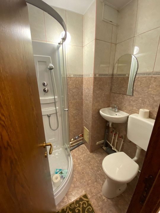 3 Camere de 80MP cu Centrala 2 Bai si 2 Balcoane in zona Garii — fotografie 9
