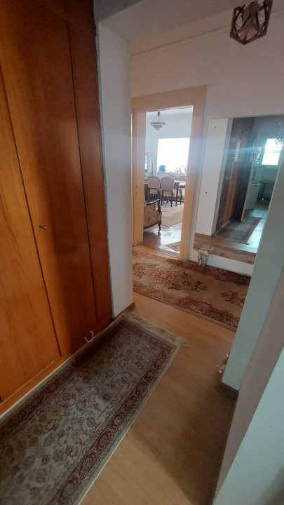 Apartament 3 camere | Zona Postei-Bucov | Curte proprie | Garaj — fotografie 14