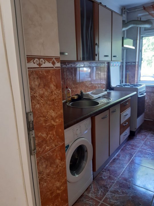 Garsoniera  Brancoveanu Nitu Vasile Bucuresti — fotografie 5