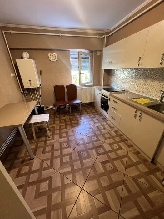 Spatiu Birouri Micro 12 Targoviste — fotografie 3