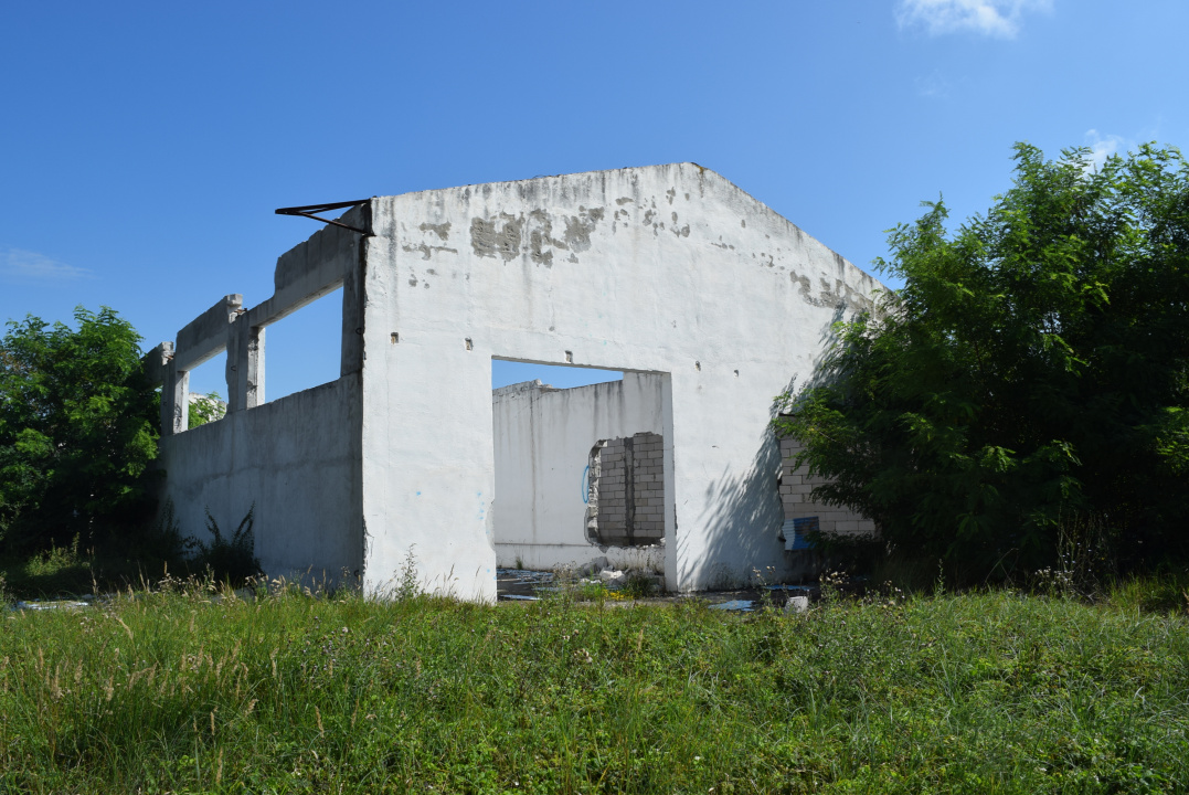 Teren intravilan | Fosta fabrică de placaje | Deta Timis  — fotografie 6