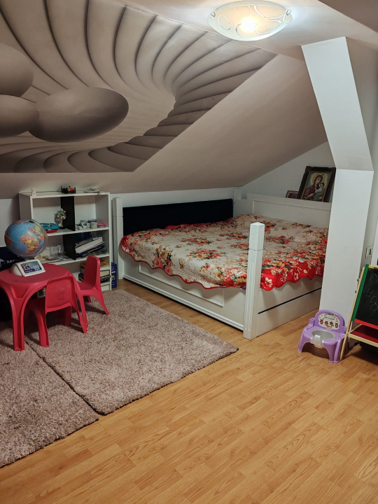  Apartament 3 Camere Ozana Mansarda Centrala Proprie  — fotografie 9