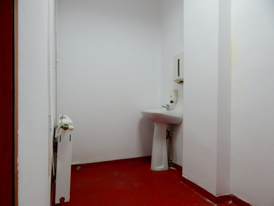 Spatiu Medical-Alte Activitati | Turda-Victoriei | Centrala | Bucuresti — fotografie 20