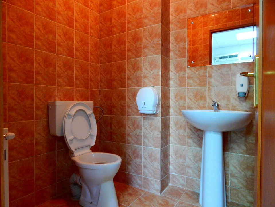 Spatiu Medical-Alte Activitati | Turda-Victoriei | Centrala | Bucuresti — fotografie 22