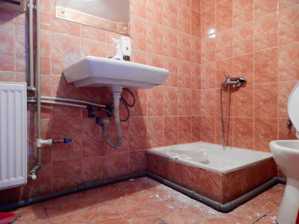 Spatiu Medical-Alte Activitati | Turda-Victoriei | Centrala | Bucuresti — fotografie 35