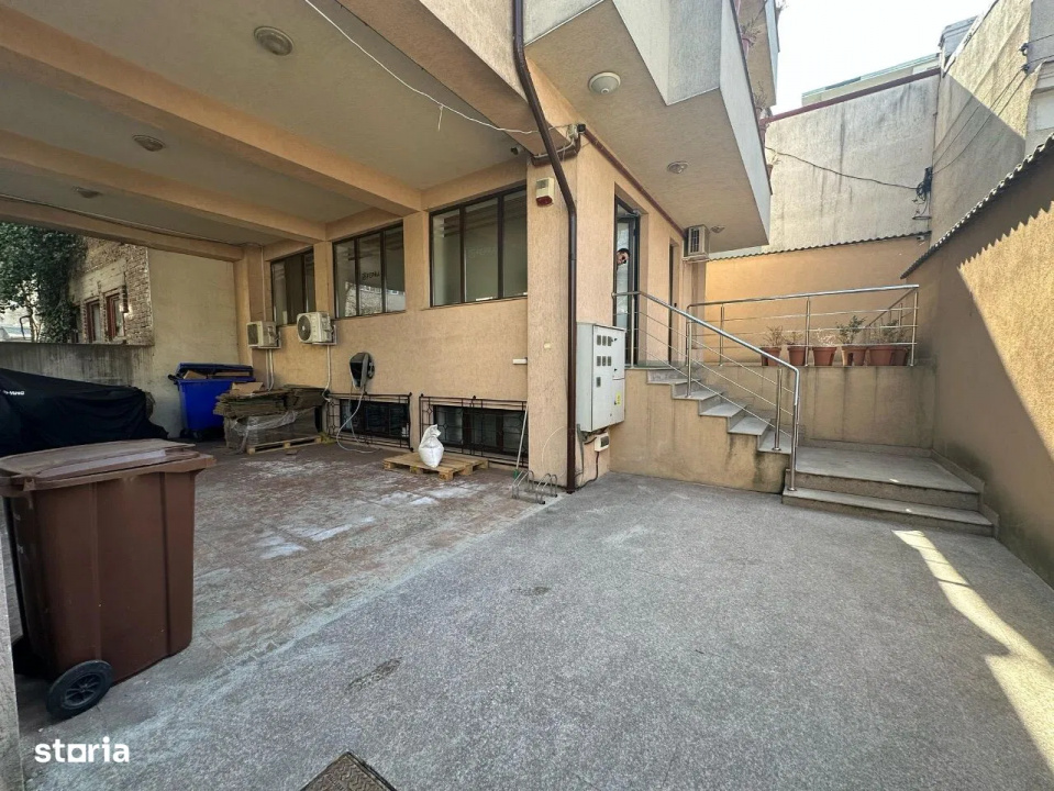 Vila / Cladire de Birouri | Basarab, Banu Manta | 650mp , 12 camere — fotografie 2