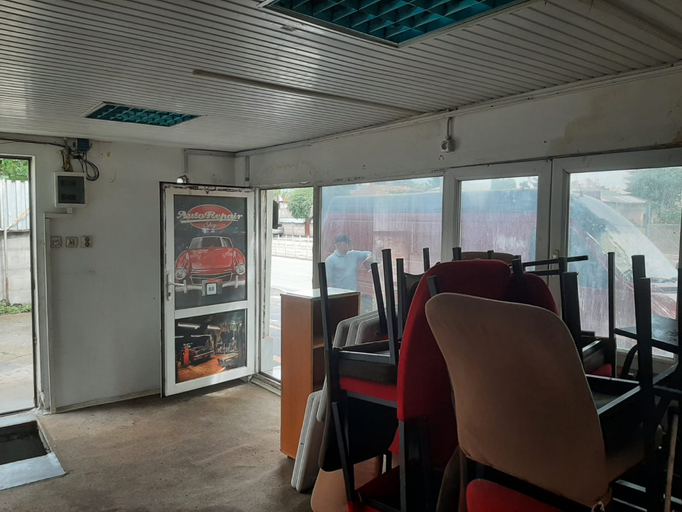 Spatiu Comercial Parcul Carol — fotografie 3