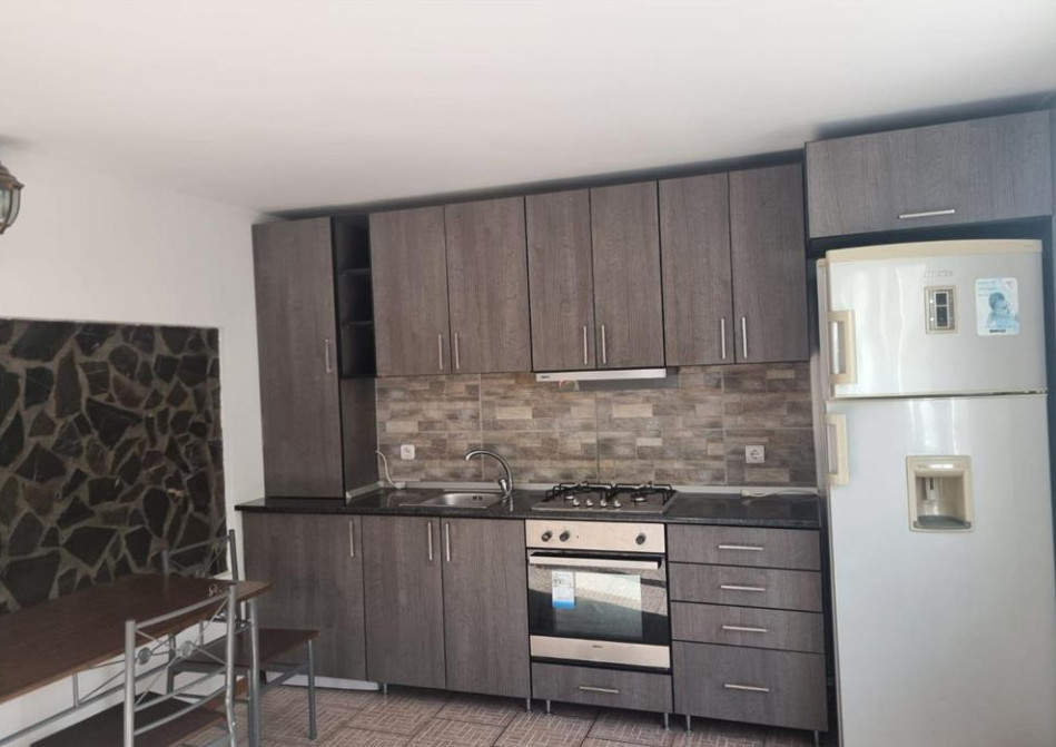 Giulestii | Casa | 4 Camere | Centrala Proprie | Nemobilat — fotografie 5