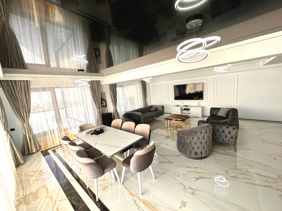 Penthouse  Mall Vitan 210 mp terase 390 mp 4 camere — fotografie 2