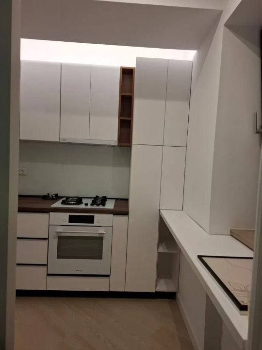 Cortina North | Studio | Centrala Proprie | Bloc Nou |  — fotografie 4