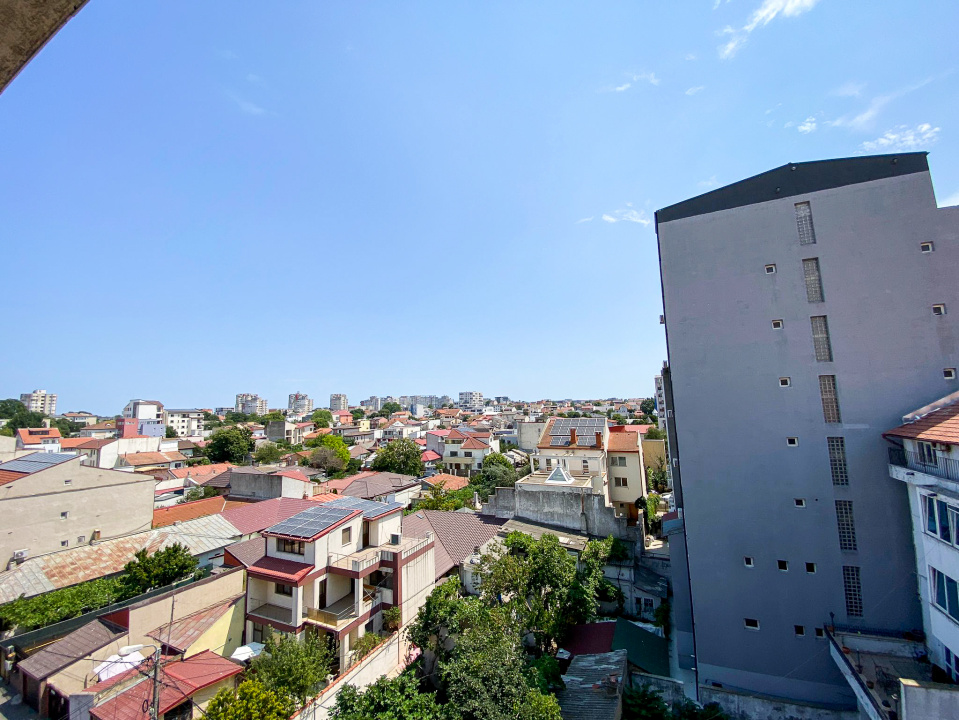 Spatiu Birouri 70 MP cu balcon in cladire de birouri zona Delfinariu — fotografie 6