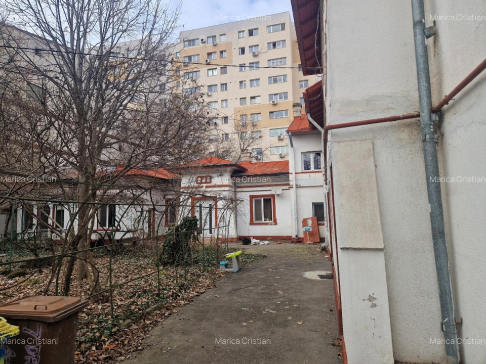 Casa  14 Camere Baba Novac Bucuresti — fotografie 2