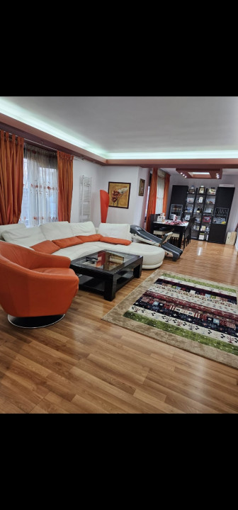 Casa  9 Camere Prelungirea Ghencea Bucuresti — fotografie 16