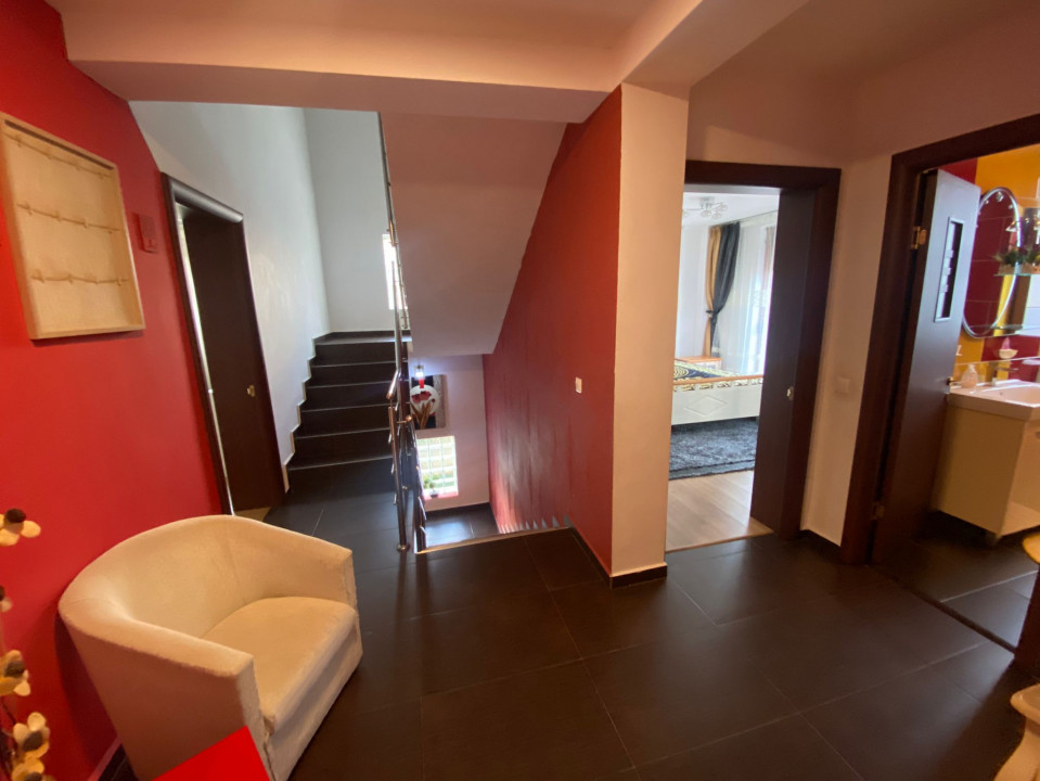 Dobroesti | Vila 8 Camere | P+1+M+P | TEREN 360 Mp | Constructie 2008 — fotografie 16