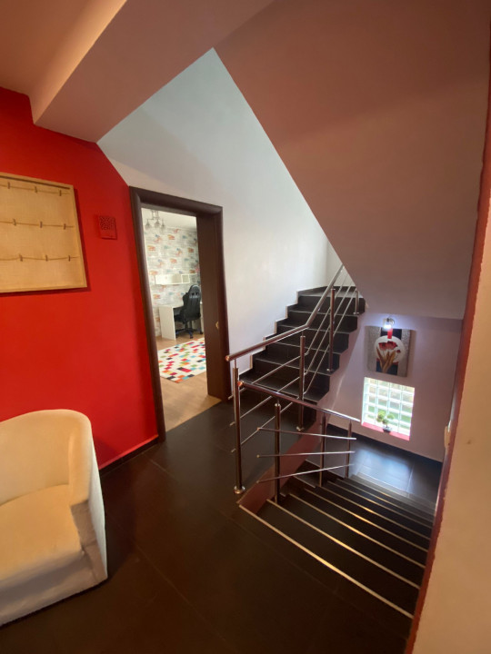Dobroesti | Vila 8 Camere | P+1+M+P | TEREN 360 Mp | Constructie 2008 — fotografie 15