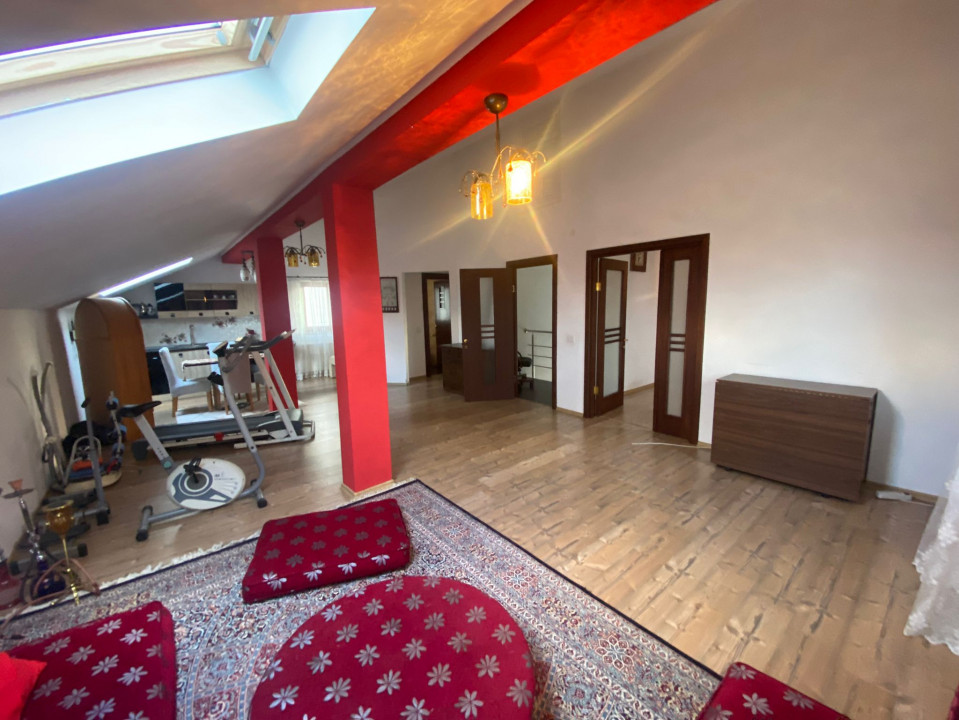 Dobroesti | Vila 8 Camere | P+1+M+P | TEREN 360 Mp | Constructie 2008 — fotografie 20