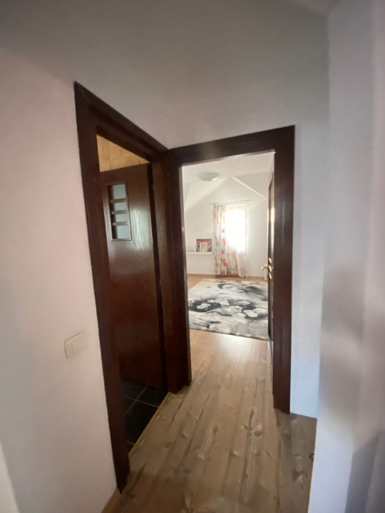 Dobroesti | Vila 8 Camere | P+1+M+P | TEREN 360 Mp | Constructie 2008 — fotografie 25